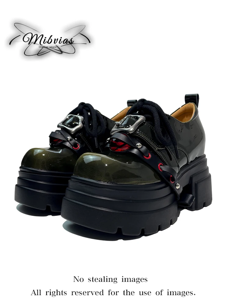 Mibvias Original Devil's Eye Punk Style Thick Bottom Low Cut Metal Fashion Single Shoes for Women Youth Casual round Toe
Mibvias Original Devil's Eye Punk Style Thick Bottom Low Cut Metal Fashion Single Shoes for Women Youth Casual round Toe