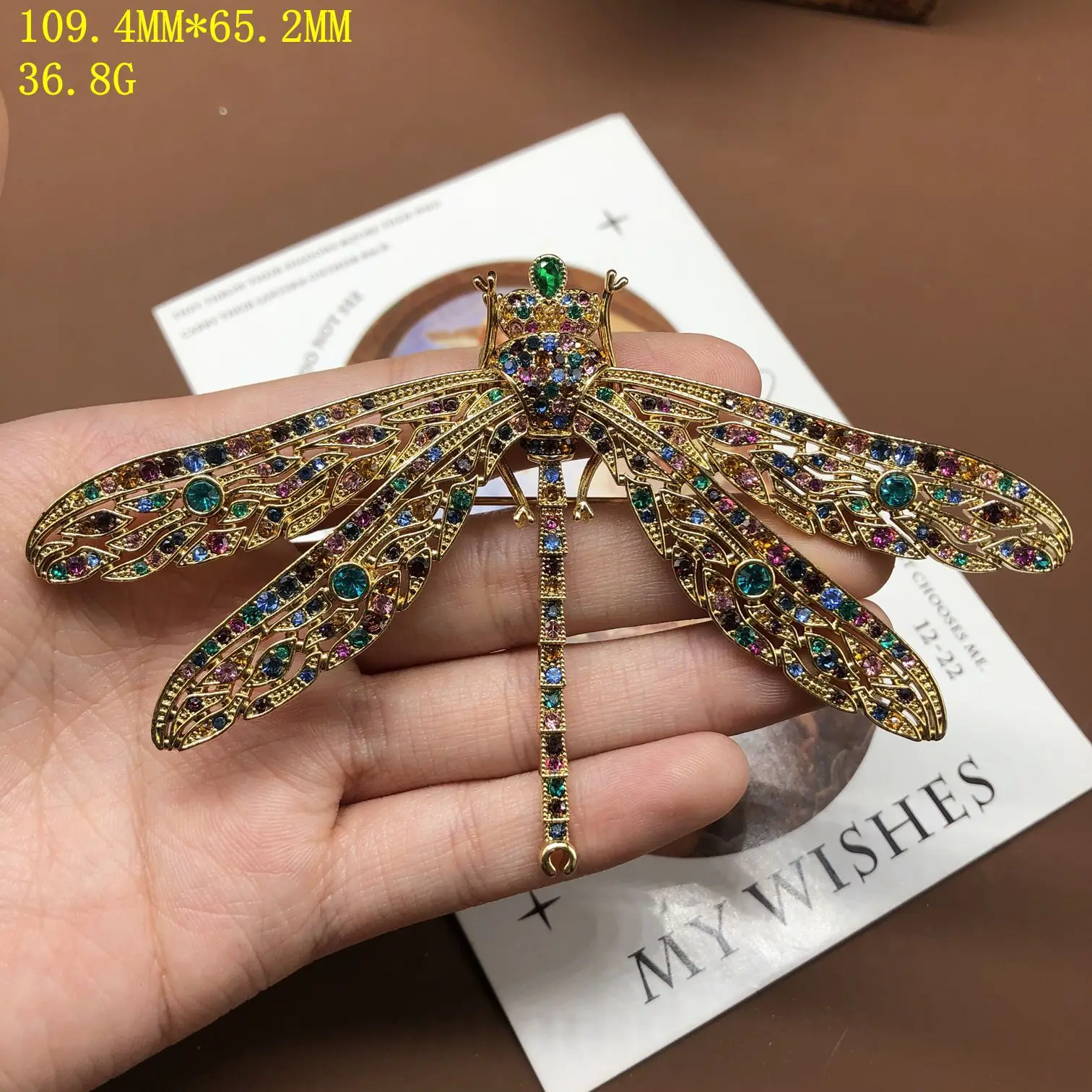 Vintage Dragonfly Brooch Alloy Pave Full Diamond Insect Pin Animal Corsage Coat Sweater Jewelry Banquets Birthday Gift for Women
Vintage Dragonfly Brooch Alloy Pave Full Diamond Insect Pin Animal Corsage Coat Sweater Jewelry Banquets Birthday Gift for Women