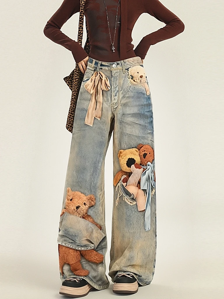 Retro Bear Print Denim Jeans Women's Spring New Style Worn-In Design Wide Leg Pants Fun Quirky Long Trousers Trendy High Waist
Retro Bear Print Denim Jeans Women's Spring New Style Worn-In Design Wide Leg Pants Fun Quirky Long Trousers Trendy High Waist