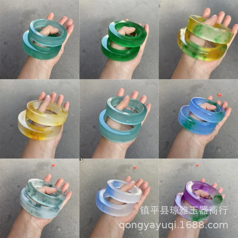 Quartz rock wool embryo high ice bracelet jade floating flower yang green, floating blue flower bracelet rough wool material
Quartz rock wool embryo high ice bracelet jade floating flower yang green, floating blue flower bracelet rough wool material
