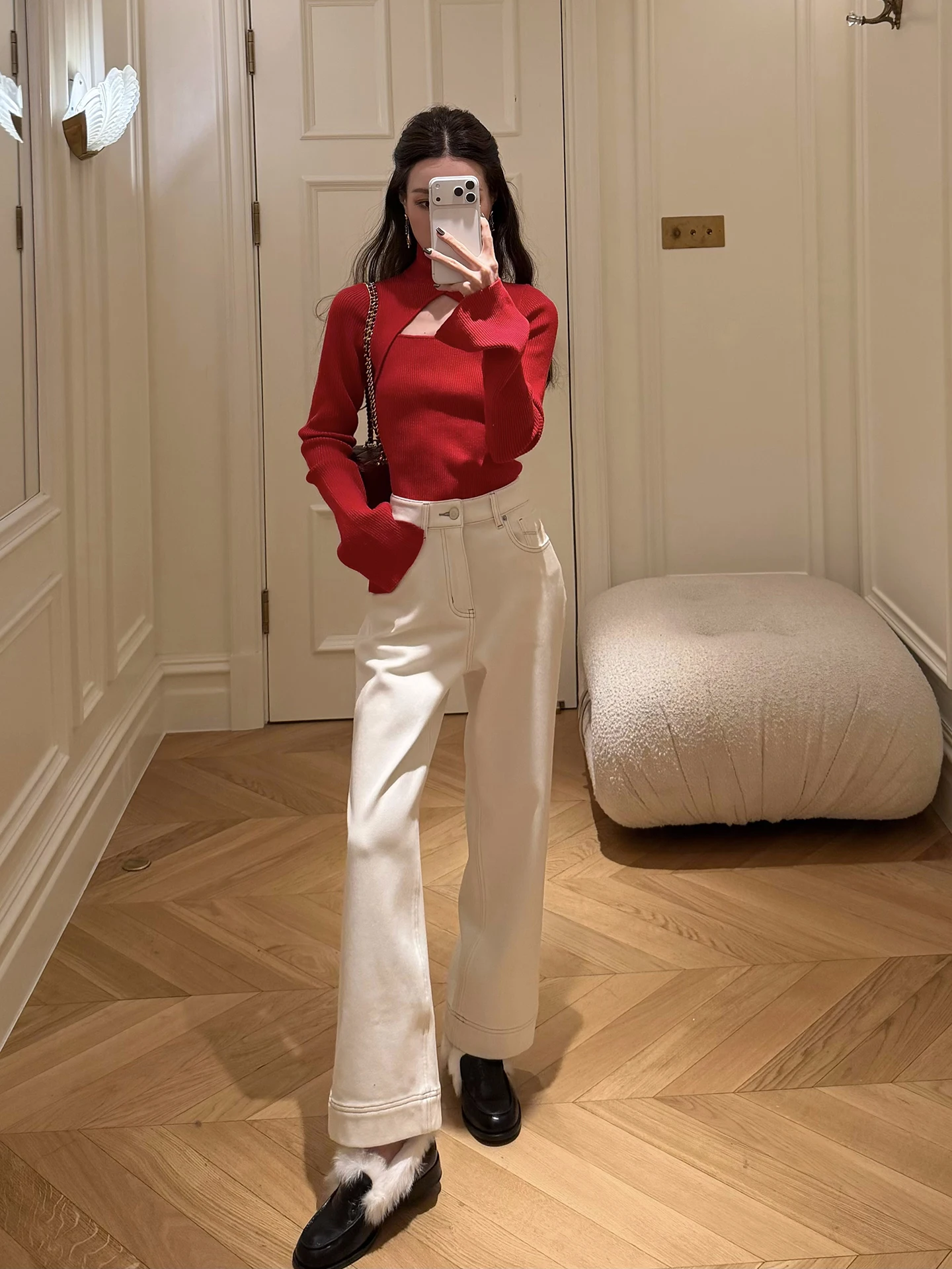 Женские джинсы Smol с высокой талией, расклешенные, прямого кроя, на флисовой подкладке, белые, повседневные, для поездок на работу, с эффектом похудения
Женские джинсы Smol с высокой талией, расклешенные, прямого кроя, на флисовой подкладке, белые, повседневные, для поездок на работу, с эффектом похудения