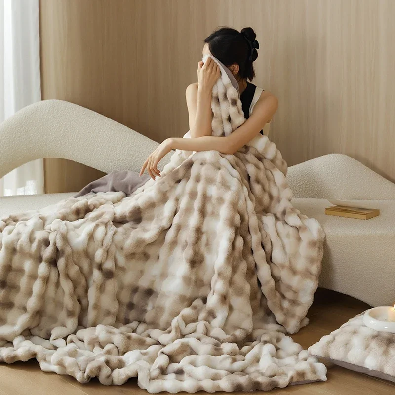 Rabbit Fur Winter Blanket Tie-dye Process Bed blankets Bubble Fleece Bed Linen fluffy Thick Sofa Blanket Bedspread on the Bed
Rabbit Fur Winter Blanket Tie-dye Process Bed blankets Bubble Fleece Bed Linen fluffy Thick Sofa Blanket Bedspread on the Bed