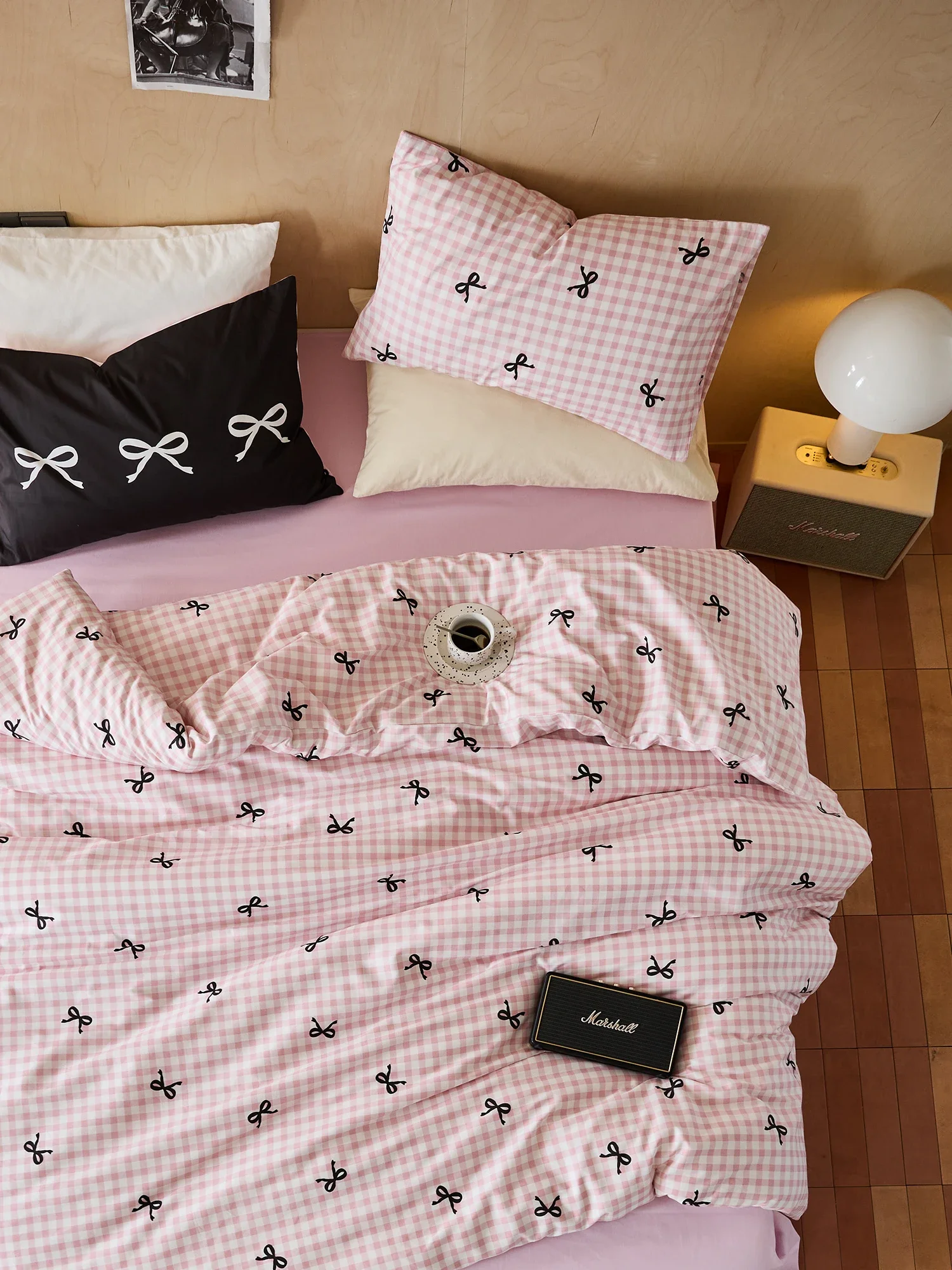 Girl's heart cotton pure cotton bed three or four-piece set printed bed sheet quilt cover
Girl's heart cotton pure cotton bed three or four-piece set printed bed sheet quilt cover