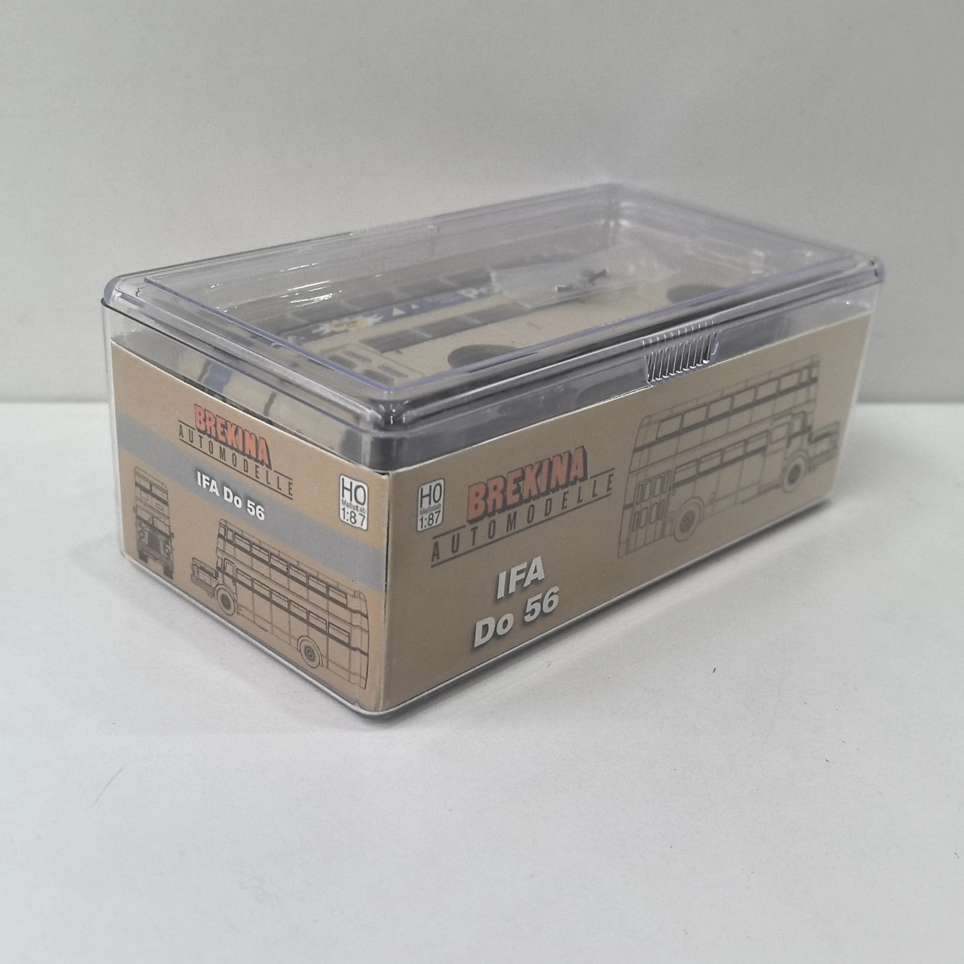 Diecast BREKINA 1/87 Scale HO IFA DO 56 POLEN Bus Plastic Car Model Collectible Toy Gift Souvenir Display Ornament
Diecast BREKINA 1/87 Scale HO IFA DO 56 POLEN Bus Plastic Car Model Collectible Toy Gift Souvenir Display Ornament