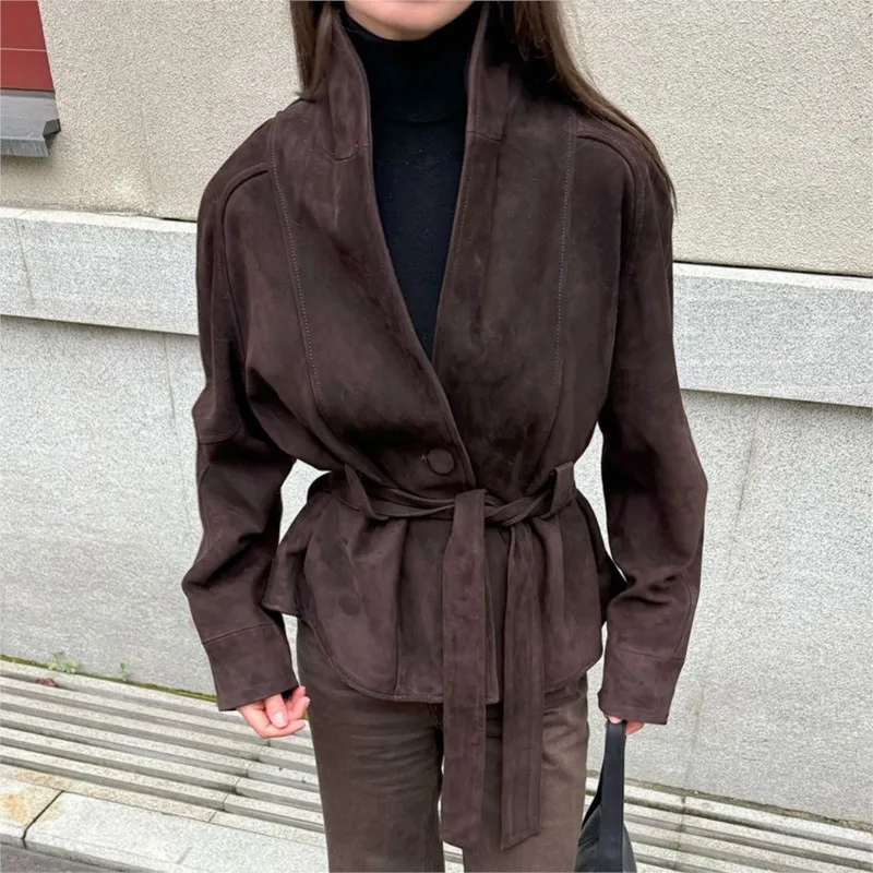 Fashion Suede Jacket Women New Lapel Full Sleeve Button Lapel Belted Pockets Coat Lady Autumn Street Outerwear Куртка Женская
Fashion Suede Jacket Women New Lapel Full Sleeve Button Lapel Belted Pockets Coat Lady Autumn Street Outerwear Куртка Женская