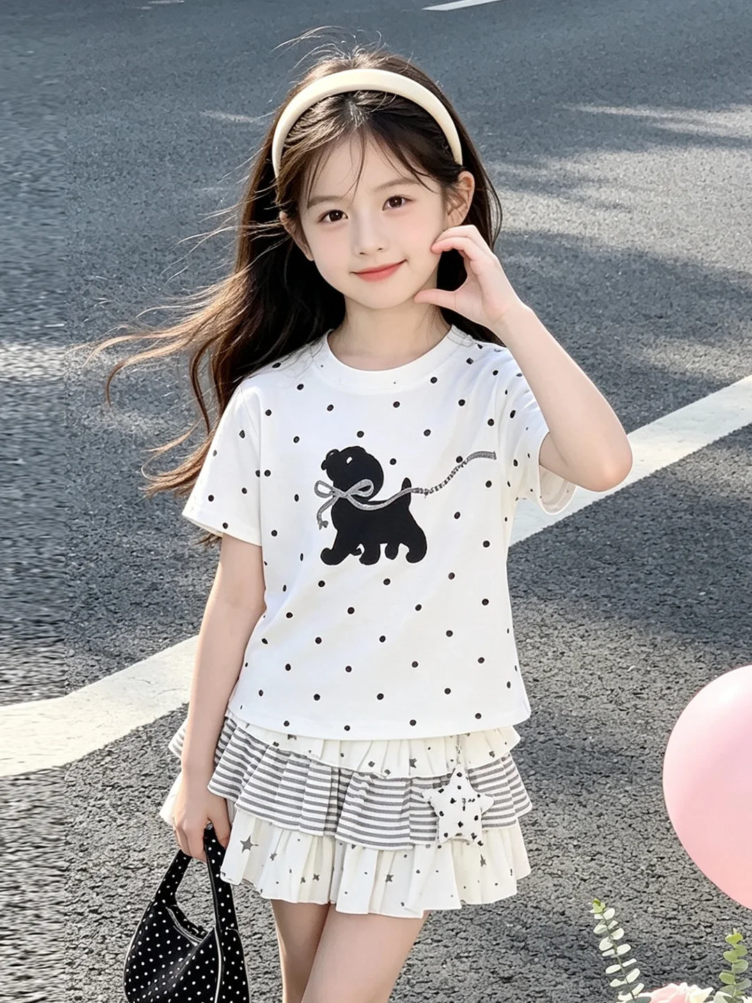 Summer Polka Dot Doggies Short Sleeve Star Cake Skirt Two Piece Set Fashionable Sweet Girls Outfit Children's Clothing Set
Summer Polka Dot Doggies Short Sleeve Star Cake Skirt Two Piece Set Fashionable Sweet Girls Outfit Children's Clothing Set