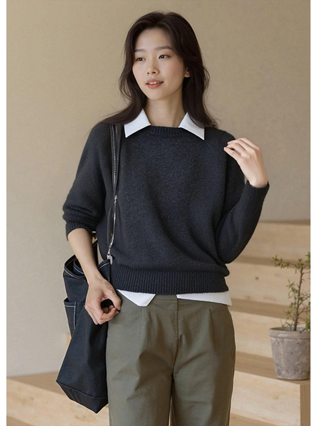 Женская вязаная кофта Chivirin Camere с воротником, повседневная, весна-осень, новая, стильная, удобная, свободного кроя, с длинным рукавом
Женская вязаная кофта Chivirin Camere с воротником, повседневная, весна-осень, новая, стильная, удобная, свободного кроя, с длинным рукавом