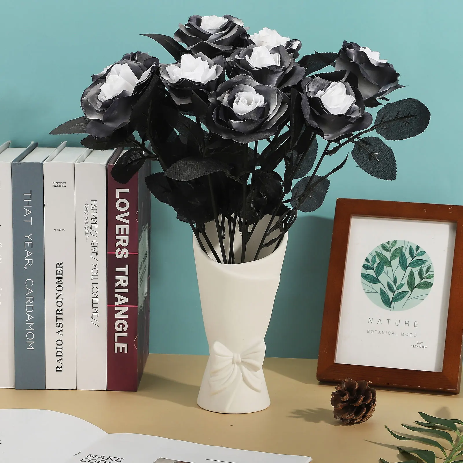 Ceramic Vase Woman Body Nordic Style Creative Home Decoration Flower Pot Model Modern Desktop Ornament
Ceramic Vase Woman Body Nordic Style Creative Home Decoration Flower Pot Model Modern Desktop Ornament