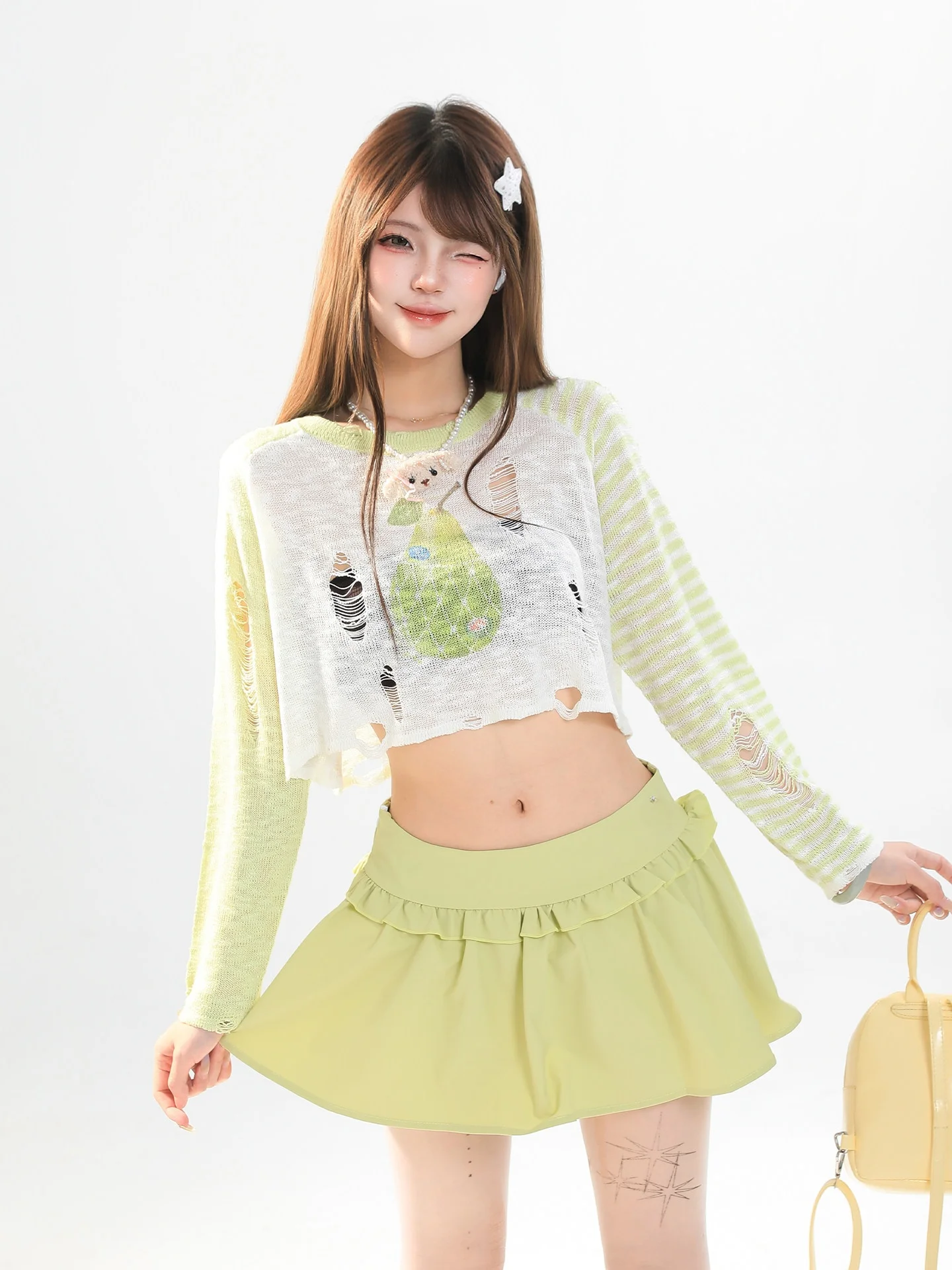 Dopne Color Blo Hole ort Knitted Top Women's Spring Loose Anti-Aging Versatile Long Sve Sun Protection Cover up irt
Dopne Color Blo Hole ort Knitted Top Women's Spring Loose Anti-Aging Versatile Long Sve Sun Protection Cover up irt