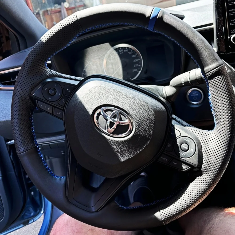 Customization Car Steering Wheel Cover Accessories Hand Sewing Genuine Leather For Toyota Corlla Camry Yaris Auris C-HR RAV4
Customization Car Steering Wheel Cover Accessories Hand Sewing Genuine Leather For Toyota Corlla Camry Yaris Auris C-HR RAV4