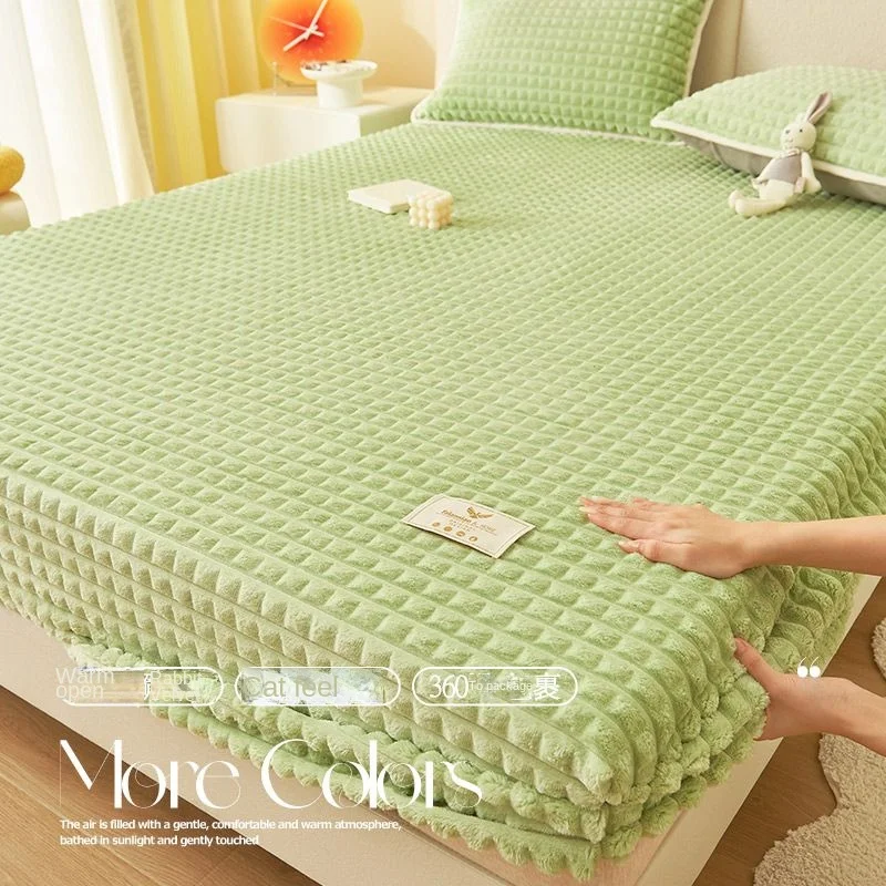 New Flannel Warm Mattress Single Piece Bed Cover Spring and Autumn Thickened Coral Fleece Mattress Protector
New Flannel Warm Mattress Single Piece Bed Cover Spring and Autumn Thickened Coral Fleece Mattress Protector