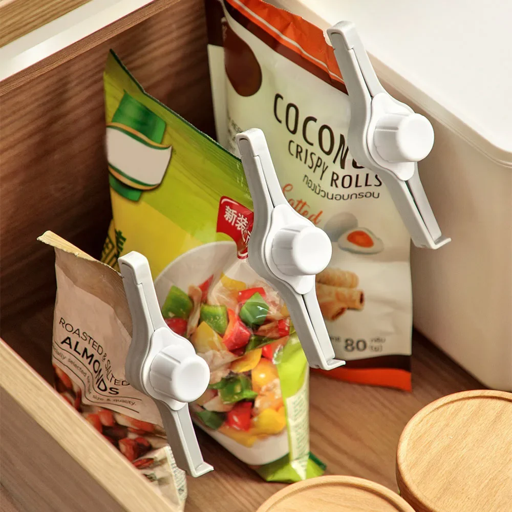 Food Bag Sealing Clips With Pour Spouts Portable Lightweight Sealing Clip For Kitchen Home Use
Food Bag Sealing Clips With Pour Spouts Portable Lightweight Sealing Clip For Kitchen Home Use