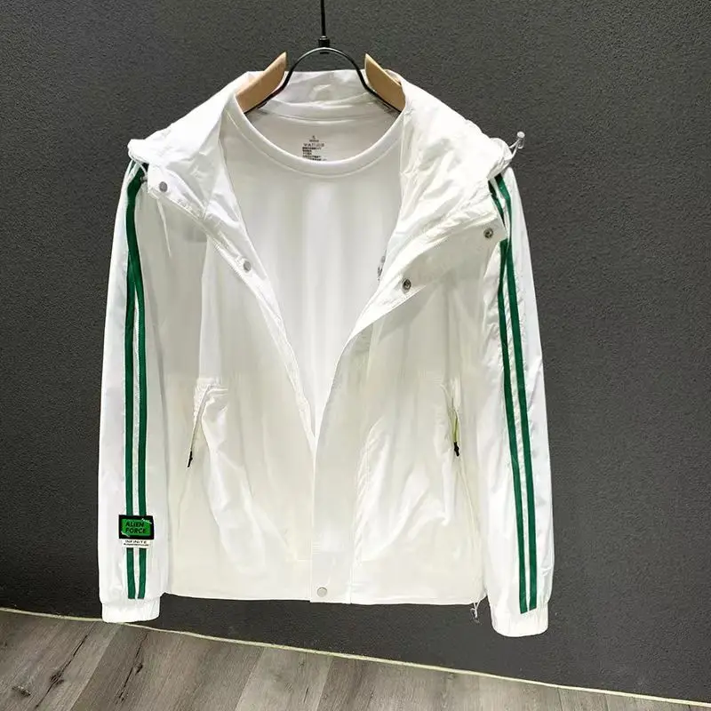 Spring 2025 Men's Casual Hooded Jacket Loose Fit Stripe Multi-Pocket Workwear Coat Youth Trendy Polyester Zipper Long Sleeve
Spring 2025 Men's Casual Hooded Jacket Loose Fit Stripe Multi-Pocket Workwear Coat Youth Trendy Polyester Zipper Long Sleeve