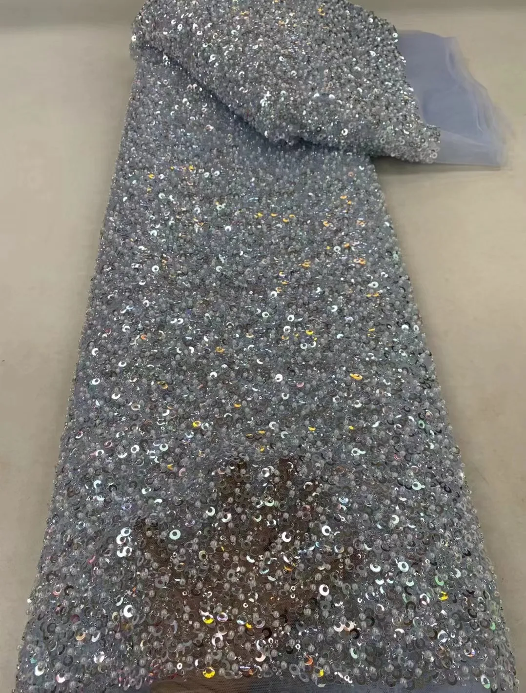 Luxury African Handmade Beaded Lace Fabric 2024 High Quality French Embroidery Nigeria Net Lace Fabrics for Sewing
Luxury African Handmade Beaded Lace Fabric 2024 High Quality French Embroidery Nigeria Net Lace Fabrics for Sewing