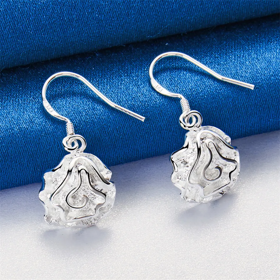 Совершенно новые изысканные серьги-розы из стерлингового серебра 925 пробы 28 мм для женщин, модные аксессуары, элегантные вечерние свадебные украшения
Совершенно новые изысканные серьги-розы из стерлингового серебра 925 пробы 28 мм для женщин, модные аксессуары, элегантные вечерние свадебные украшения