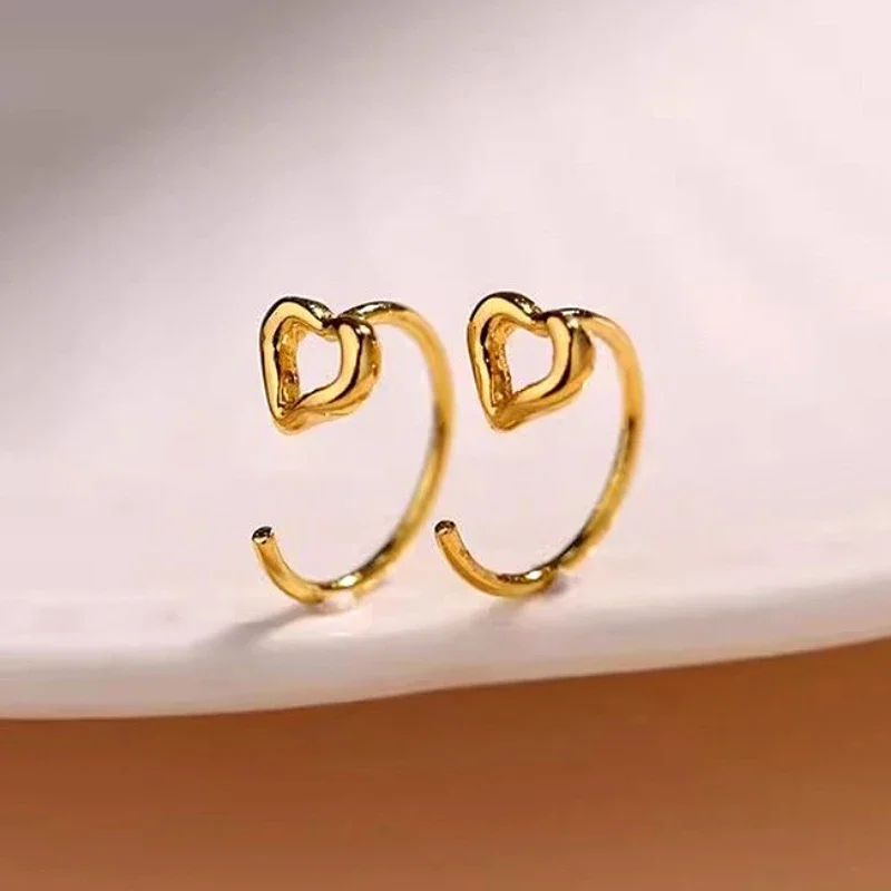 Geometry Charming Hollow Out Love Heart Bending Hook Stud Earring for Women Fashion Jewelry High Luxury Vintage Accessories
Geometry Charming Hollow Out Love Heart Bending Hook Stud Earring for Women Fashion Jewelry High Luxury Vintage Accessories