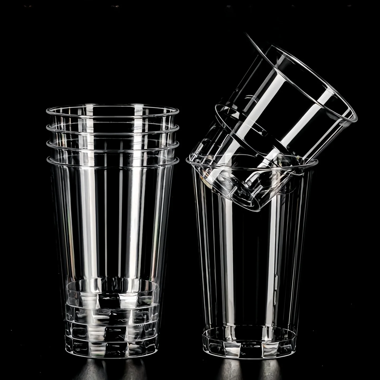 Одноразовые пластиковые стаканы: утолщенные, пищевые, из твердого пластика, для авиаперелетов, термостойкие, для домашнего использования, компактные.
Одноразовые пластиковые стаканы: утолщенные, пищевые, из твердого пластика, для авиаперелетов, термостойкие, для домашнего использования, компактные.