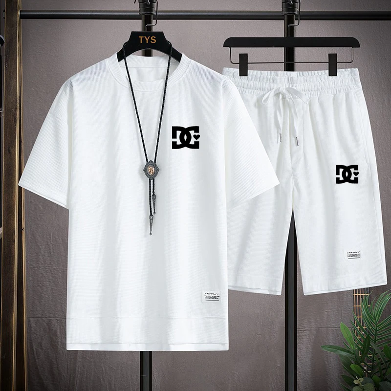 2025 popular men's two-piece casual T-shirt and shorts men's sports set fashion pullover short sleeved couple sports set
2025 popular men's two-piece casual T-shirt and shorts men's sports set fashion pullover short sleeved couple sports set