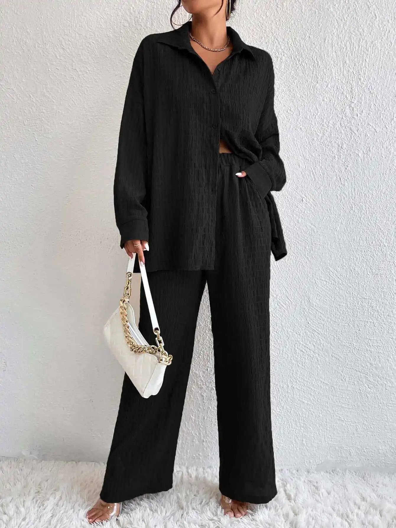 Autumn Casual Loose Women's 2-Piece Checkered Pleated Fabric Lapel Long Sleeved Shirt and High Waisted Straight Leg Pants Set
Autumn Casual Loose Women's 2-Piece Checkered Pleated Fabric Lapel Long Sleeved Shirt and High Waisted Straight Leg Pants Set