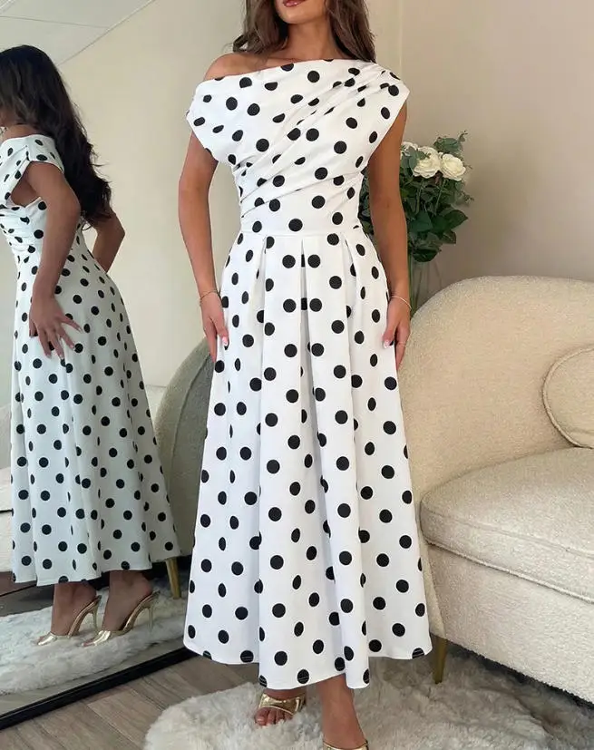 Women's Dress 2026 Spring Summer New Skew Neck Polka Dot Ruched A-Line Swing Elegant Party Cocktail Maxi Dress with Pockets
Women's Dress 2026 Spring Summer New Skew Neck Polka Dot Ruched A-Line Swing Elegant Party Cocktail Maxi Dress with Pockets