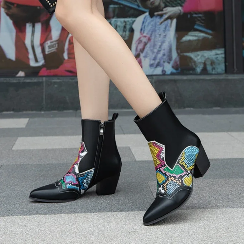 2021 Fashion Women Ankle Boots Platform Embroidered Boots High Heel Short Pointed Toe Sexy Ladies Shoes Large Size 48 A-1122
2021 Fashion Women Ankle Boots Platform Embroidered Boots High Heel Short Pointed Toe Sexy Ladies Shoes Large Size 48 A-1122