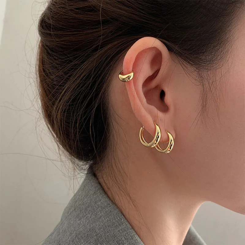 Summer 925 Sterling Silver Smooth Earrings For Women Simple And Personalized Round Water Droplet Earrings Fashionable Jewelry
Summer 925 Sterling Silver Smooth Earrings For Women Simple And Personalized Round Water Droplet Earrings Fashionable Jewelry