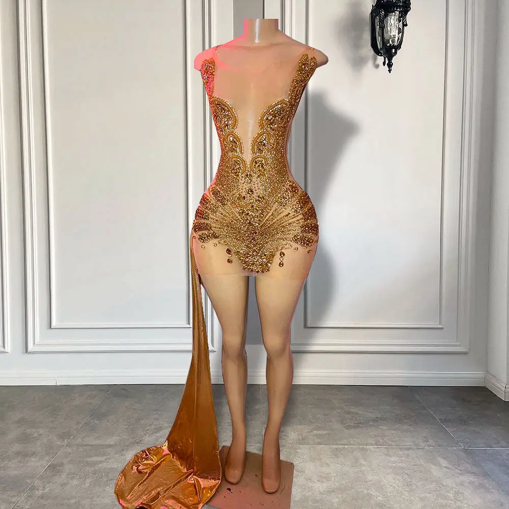Luxury Gold Short Prom Dresses 2025 Sexy See Through Sheer Mesh Sparkly Beaded African Women Birthday Party Gowns
Luxury Gold Short Prom Dresses 2025 Sexy See Through Sheer Mesh Sparkly Beaded African Women Birthday Party Gowns