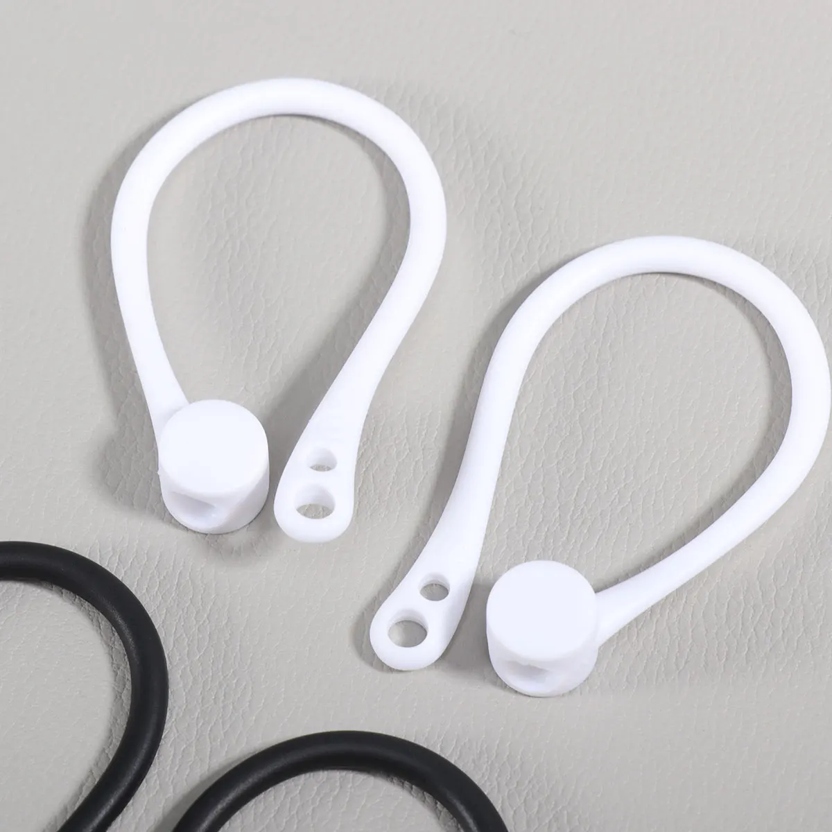 Silicone Ear Hooks Comfortable Earbuds Covers Anti-Slip Holders For Running Sports Workout Compatible With Airpods White
Silicone Ear Hooks Comfortable Earbuds Covers Anti-Slip Holders For Running Sports Workout Compatible With Airpods White