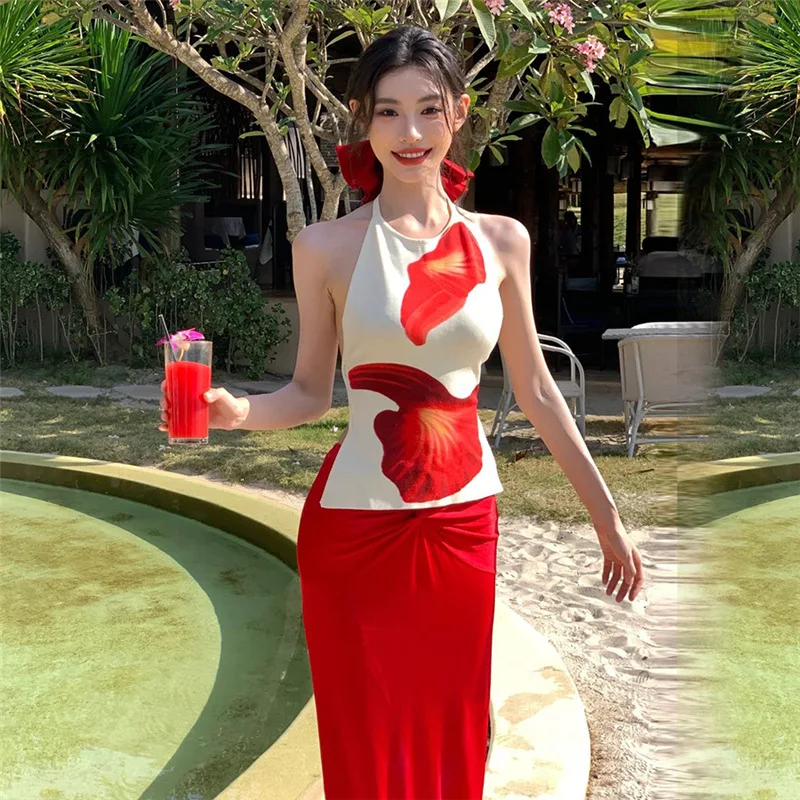 Fashion 2025 Spring/Summer Women's New Seaside Vacaion Syle Bareback Hanging Neck Tank Top Sexy Hip Hugging Half Body Skir
Fashion 2025 Spring/Summer Women's New Seaside Vacaion Syle Bareback Hanging Neck Tank Top Sexy Hip Hugging Half Body Skir