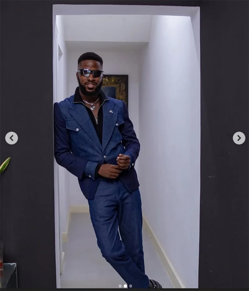 Blue Denim Splicing Men Suit Set 2 Piece Blazer+Pants Prom Wedding Tuxedos Coat Cotton Customized Formal Office Fashion Jacket
Blue Denim Splicing Men Suit Set 2 Piece Blazer+Pants Prom Wedding Tuxedos Coat Cotton Customized Formal Office Fashion Jacket