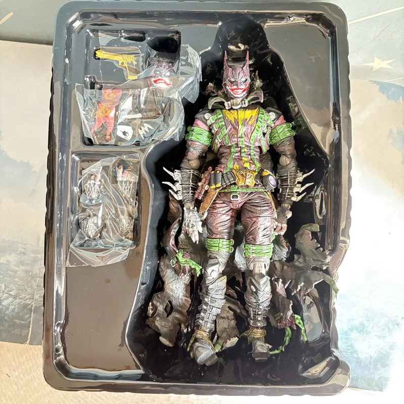 Фигурка Джокера Play Arts 1/6, фигурки Бэтмена, персонаж клоуна, серия комиксов, растения, галерея, фигурки Джокера, коллекционные игрушки, 26 см
Фигурка Джокера Play Arts 1/6, фигурки Бэтмена, персонаж клоуна, серия комиксов, растения, галерея, фигурки Джокера, коллекционные игрушки, 26 см