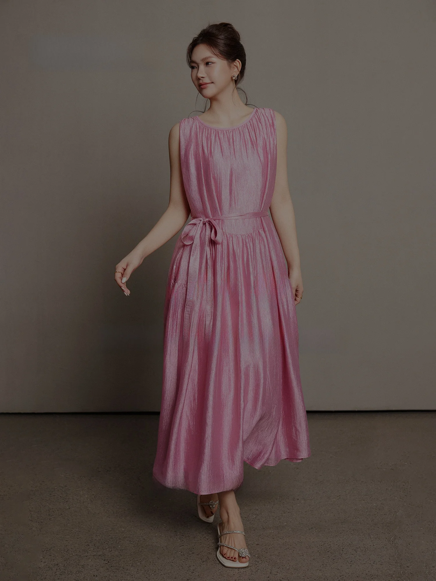 Plusmall Pink Rose Loose round Neck Sleeveless Dress with Belt Women's Spring Summer New Style Casual High Waist A-Line Dress
Plusmall Pink Rose Loose round Neck Sleeveless Dress with Belt Women's Spring Summer New Style Casual High Waist A-Line Dress
