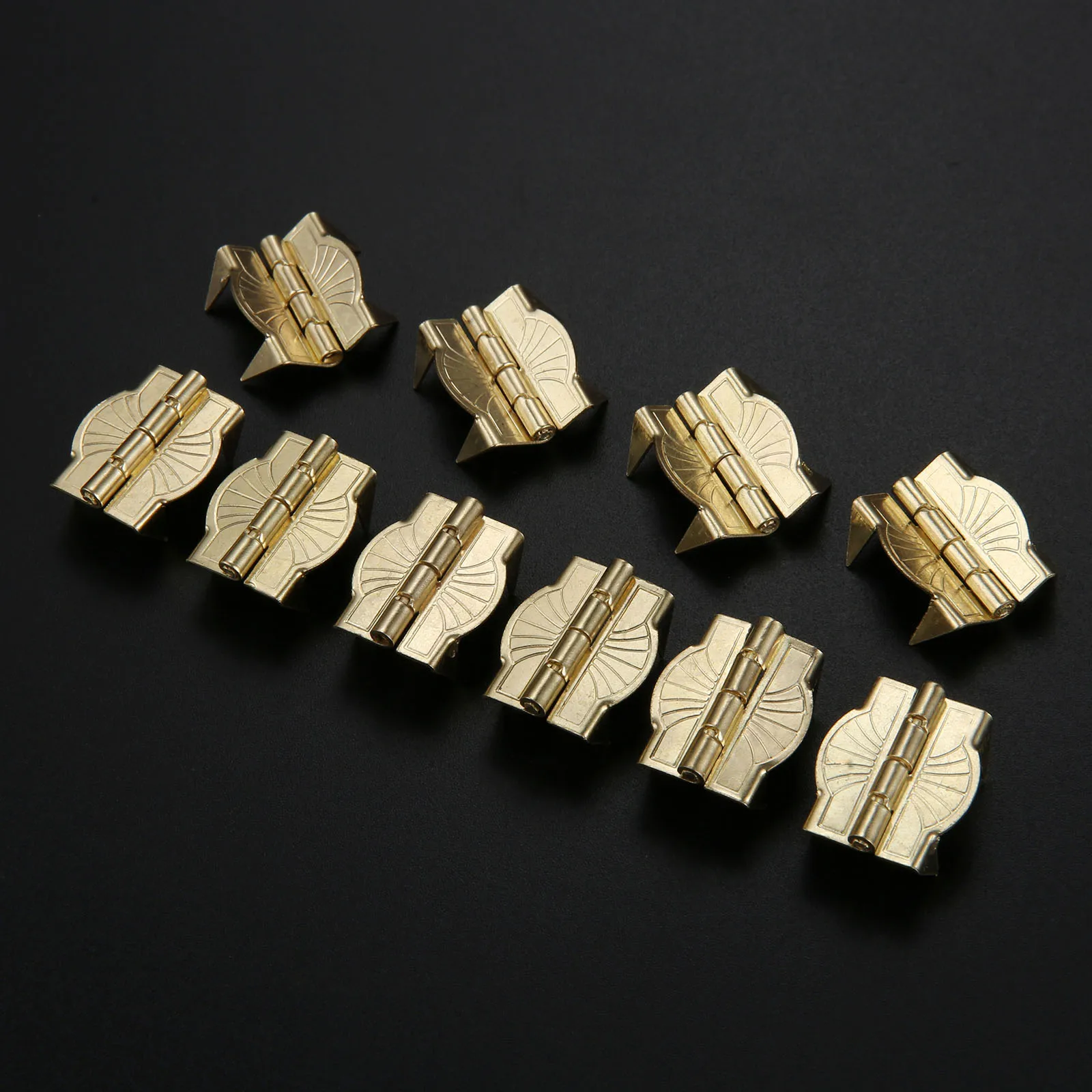 50/100Pcs Metal Hinges Gold Color Luggage Hinges With Legs Cabinet Hinges Decorative Hinges For Wooden Box Suitcase 22*19mm
50/100Pcs Metal Hinges Gold Color Luggage Hinges With Legs Cabinet Hinges Decorative Hinges For Wooden Box Suitcase 22*19mm
