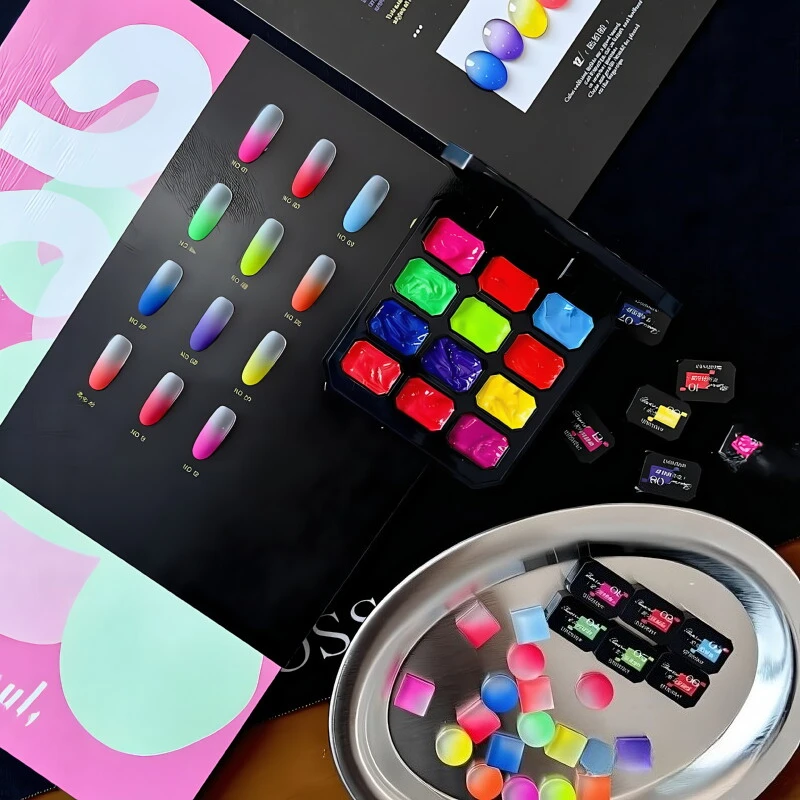 12 Grids Fluorescent Gradient Pat Patting Gel Nail Polish Stamping Sculpting High Saturation Gel UV/LED Soak Off Gel Varnishes
12 Grids Fluorescent Gradient Pat Patting Gel Nail Polish Stamping Sculpting High Saturation Gel UV/LED Soak Off Gel Varnishes