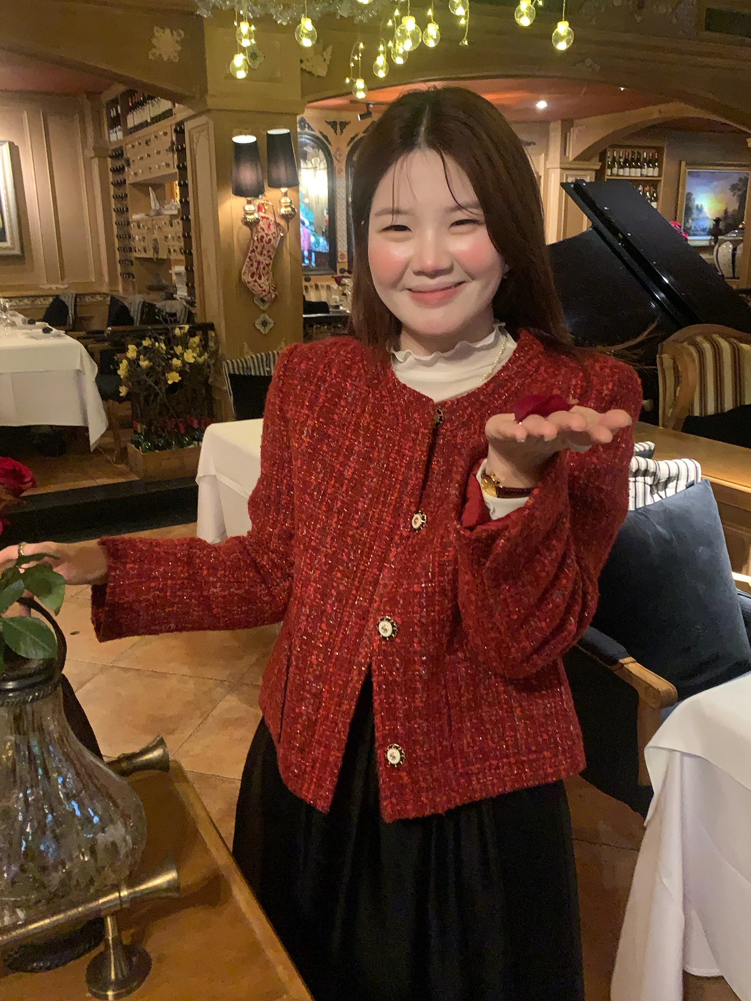 Reurrant Jam Sle ort Jaet round Ne Women's New Year's War Clothes Korean Version Small Fraance Wind Top
Reurrant Jam Sle ort Jaet round Ne Women's New Year's War Clothes Korean Version Small Fraance Wind Top