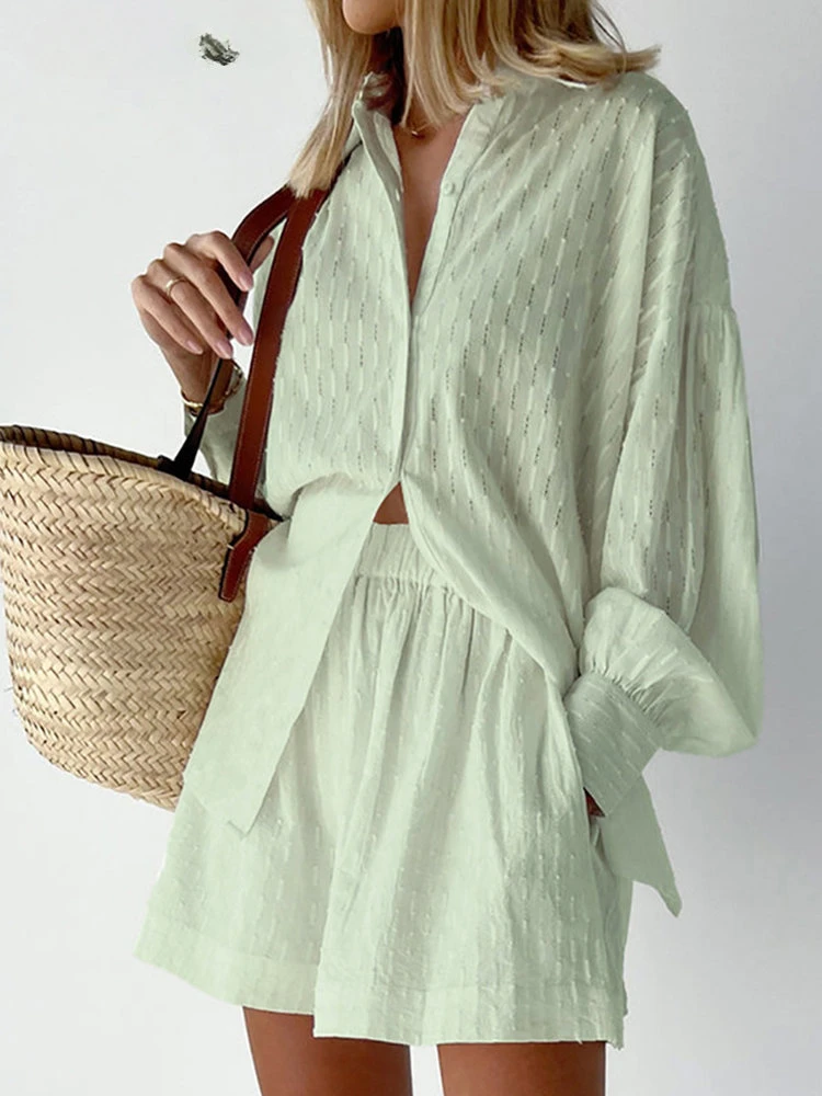 Women Jacquard Puff Sleeves Two Piece Sets for Summer Fashion Loose Shorts and Long Sleeved Shirt Outfits
Women Jacquard Puff Sleeves Two Piece Sets for Summer Fashion Loose Shorts and Long Sleeved Shirt Outfits