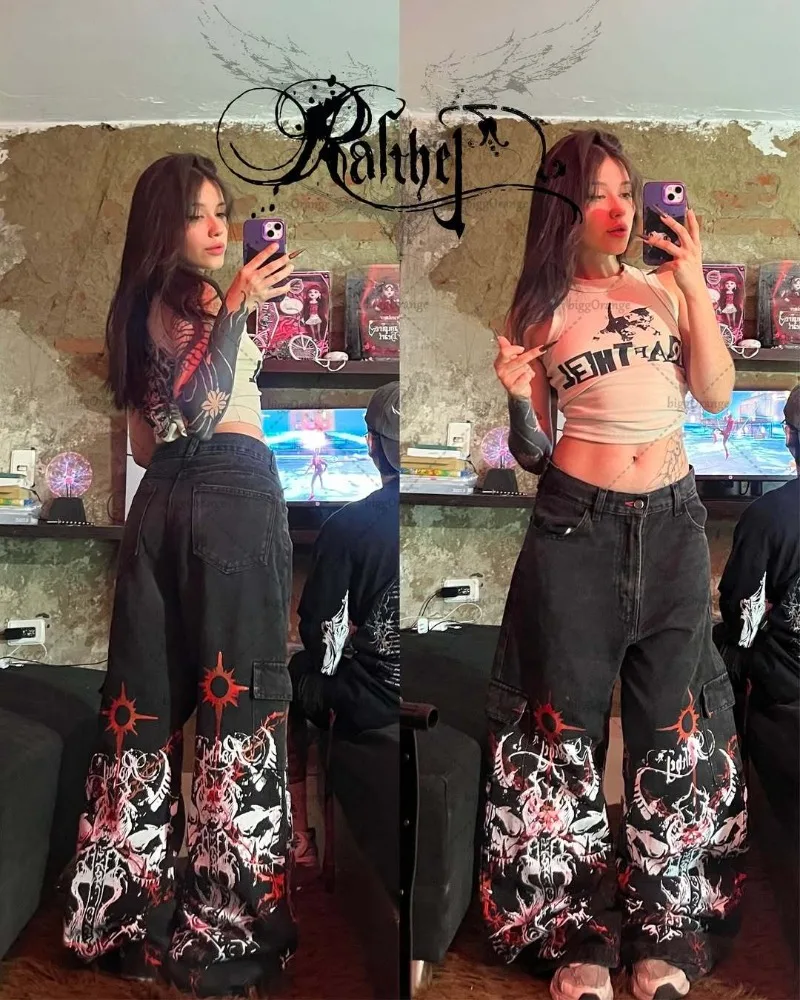 Gothic Harajuku Streetwear Black Multi-Pocket Trousers Hip Hop Punk Trendy Y2K Jeans Women Vintage Retro Baggy Straight Pants
Gothic Harajuku Streetwear Black Multi-Pocket Trousers Hip Hop Punk Trendy Y2K Jeans Women Vintage Retro Baggy Straight Pants