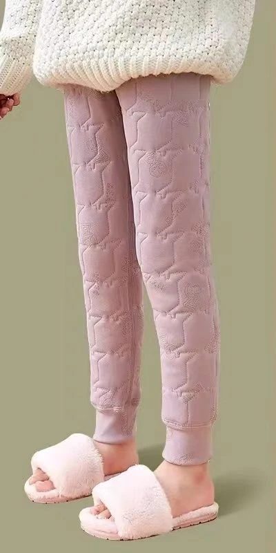 Girls' cotton pants with velvet inner pants, autumn and winter students thickened medium and large children's thermal pants
Girls' cotton pants with velvet inner pants, autumn and winter students thickened medium and large children's thermal pants