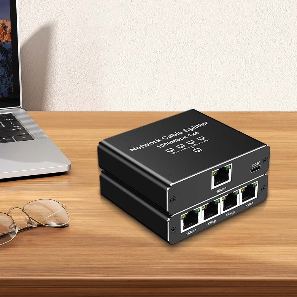 1 To 4 Internet Splitter Adapter with USB Power Cable 1000Mbps Network Connector Splitter HUB High Speed for Cat6/7/8 Cable
1 To 4 Internet Splitter Adapter with USB Power Cable 1000Mbps Network Connector Splitter HUB High Speed for Cat6/7/8 Cable