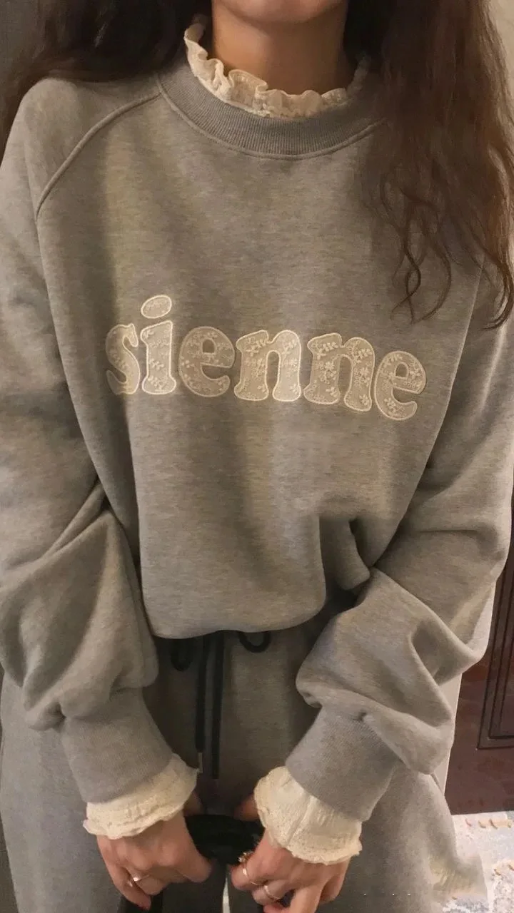 Sweet Casual Dongdaemun 25 Spring Lace Embroidery Sweatirt Women's Base irt with Wood ain Ba Strap T Top
Sweet Casual Dongdaemun 25 Spring Lace Embroidery Sweatirt Women's Base irt with Wood ain Ba Strap T Top