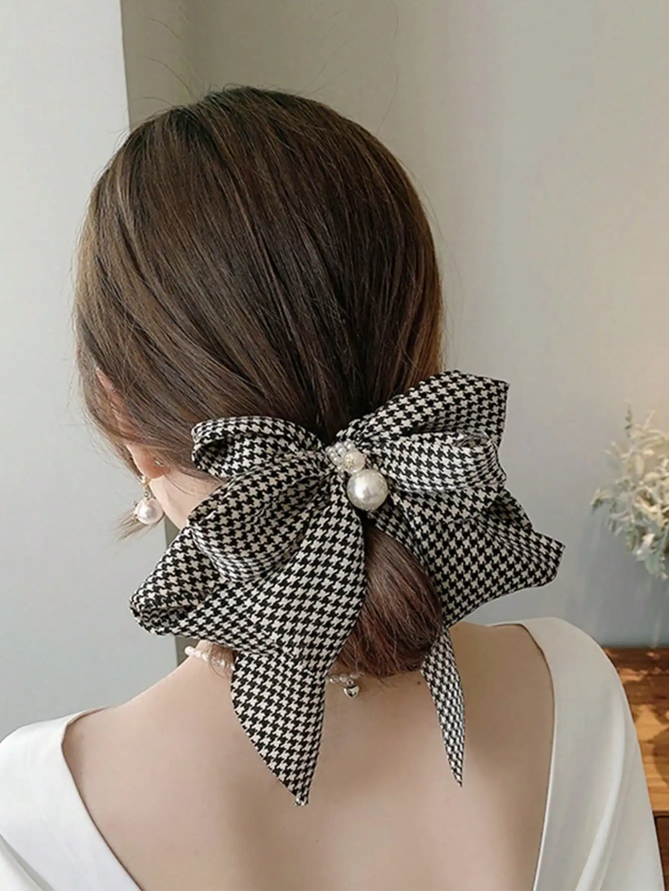 1 Pc Women Houndstooth Faux Pearl Bow Spring ClipAnd Everyday Wear Hair Clips Claw Clips Hair Claws Hair Slide Hair Barrettes, S
1 Pc Women Houndstooth Faux Pearl Bow Spring ClipAnd Everyday Wear Hair Clips Claw Clips Hair Claws Hair Slide Hair Barrettes, S
