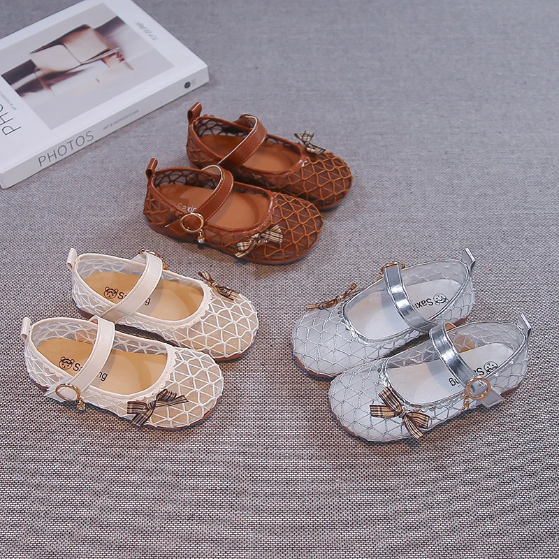 Kids'Casual Shoes Mesh Sandals Cut-out Bow Summer Shoes For Girls Anti-slip Hook and Loop Beige Silver Shoes Size 26-35
Kids'Casual Shoes Mesh Sandals Cut-out Bow Summer Shoes For Girls Anti-slip Hook and Loop Beige Silver Shoes Size 26-35