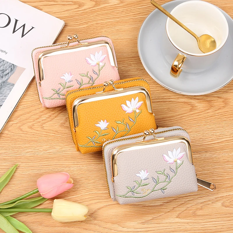 Women Floral Wallets Short Hasp Purses Portable Detachable Money Bag Large Capacity PU Leather Business Card Holder Wholesale
Women Floral Wallets Short Hasp Purses Portable Detachable Money Bag Large Capacity PU Leather Business Card Holder Wholesale