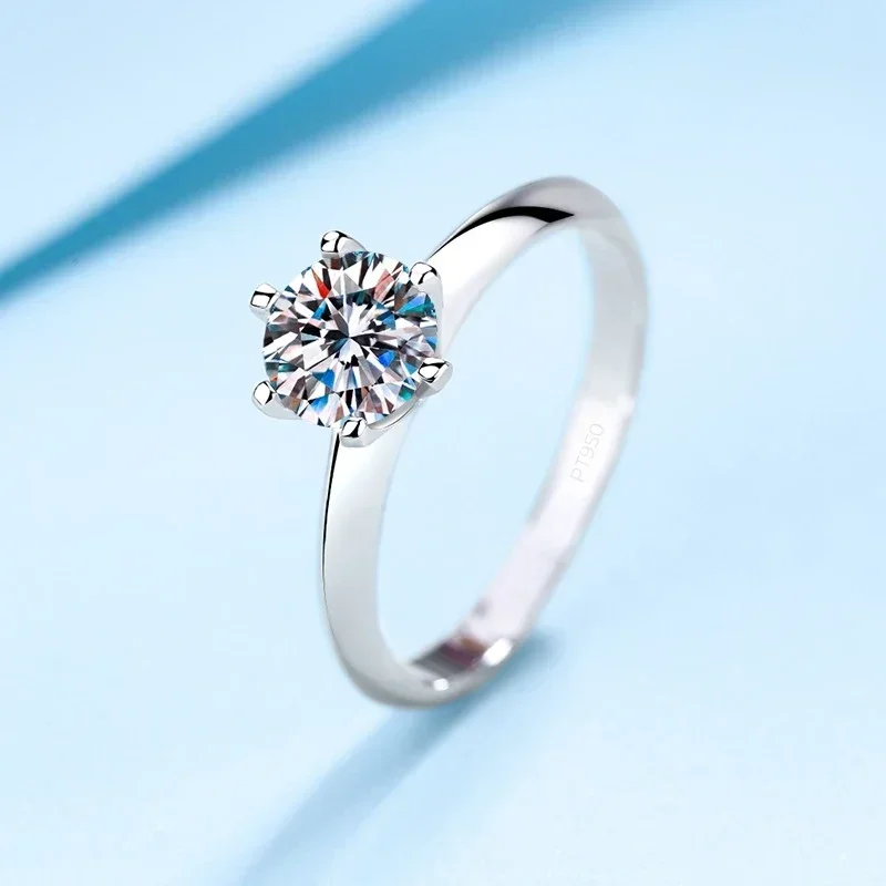 Classic Platinum Jewelry PT950 Female Rings Six Pronged 1/2/3/5carat VVS1 D Color Moissanite Diamond Best Wedding Ring for Women
Classic Platinum Jewelry PT950 Female Rings Six Pronged 1/2/3/5carat VVS1 D Color Moissanite Diamond Best Wedding Ring for Women