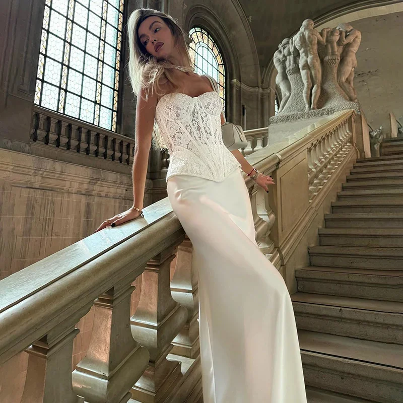 Elegant Satin Skirt And Vest Suits Women French Vintage Lace Tube Top High Waist Maxi Slim Skirt 2 Piece Set Ladies Party Outfit
Elegant Satin Skirt And Vest Suits Women French Vintage Lace Tube Top High Waist Maxi Slim Skirt 2 Piece Set Ladies Party Outfit