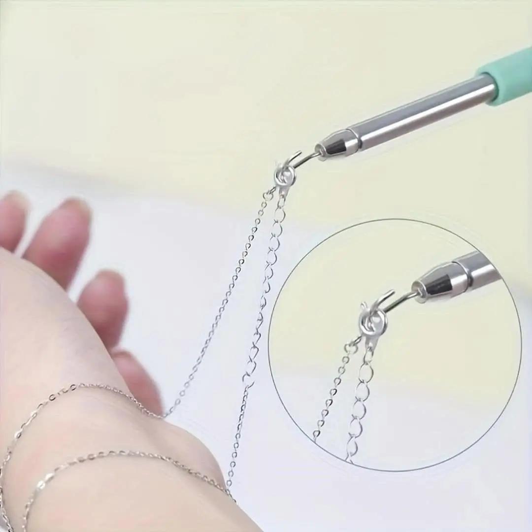 Bracelet Assistant, Wearing Bracelet Buttons, Hook Assistant, Women's Jewelry Wrist Bracelet with Auxiliary Tool
Bracelet Assistant, Wearing Bracelet Buttons, Hook Assistant, Women's Jewelry Wrist Bracelet with Auxiliary Tool