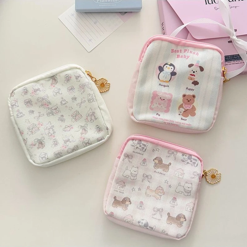 1 Piece Student Cute Cartoon Animal Earphone Lipstick Coin Purse for Girl Sweet Korean Fashion Sanitary Napkin Storage Bag
1 Piece Student Cute Cartoon Animal Earphone Lipstick Coin Purse for Girl Sweet Korean Fashion Sanitary Napkin Storage Bag