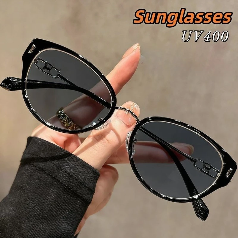 Fashionable Retro Cat-eye Sunglasses for Men Korean Style Trendy and UV-resistant High-definition Women's Grade Glasses
Fashionable Retro Cat-eye Sunglasses for Men Korean Style Trendy and UV-resistant High-definition Women's Grade Glasses