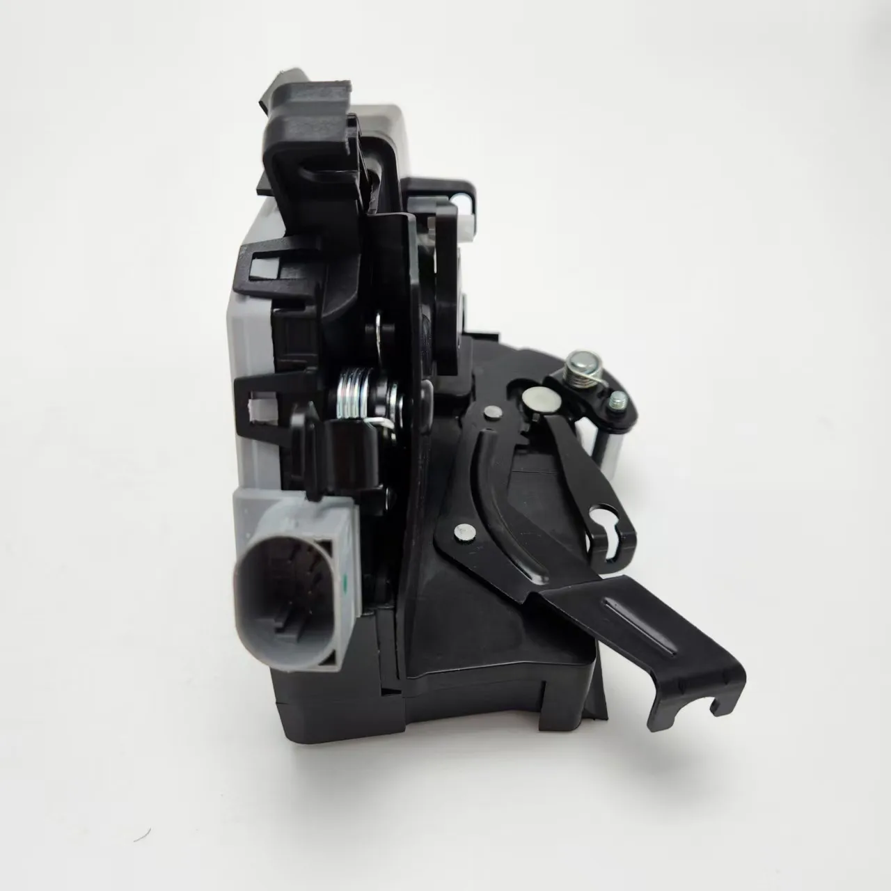 Suitable for Bmw 325Ci 2006-01, Bmw 330Ci 2006-01, Bmw M3 2006-01 Front Left Door Lock Oe:51217011247
Suitable for Bmw 325Ci 2006-01, Bmw 330Ci 2006-01, Bmw M3 2006-01 Front Left Door Lock Oe:51217011247