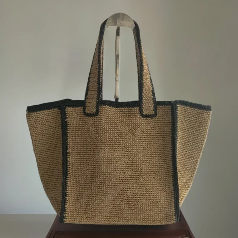 Woven Straw Tote Bag Women's Large Capacity Shopping Bag Fashionable Minimalist Handbag Summer Eco-Friendly Beach Bag
Woven Straw Tote Bag Women's Large Capacity Shopping Bag Fashionable Minimalist Handbag Summer Eco-Friendly Beach Bag